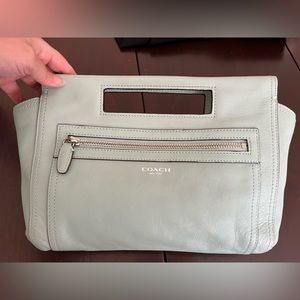 Coach basket clutch in Mint